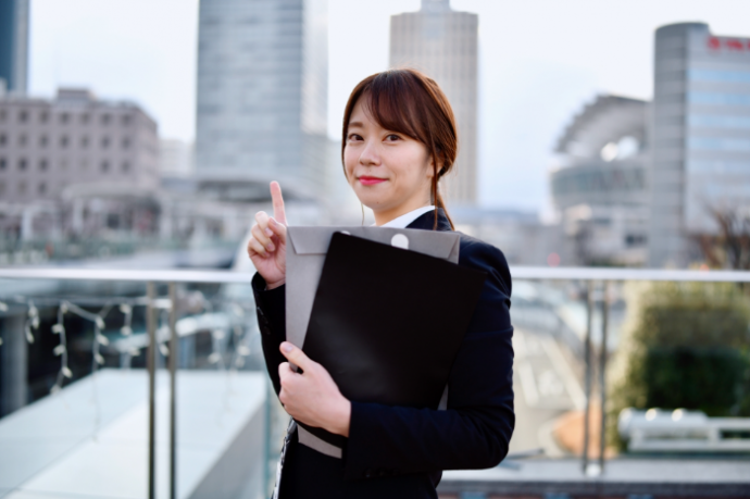 会計事務所　女性イメージ