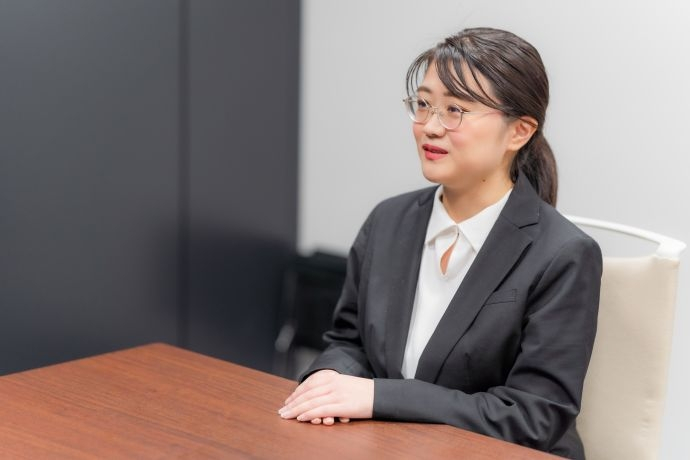 スタッフの池田早希氏